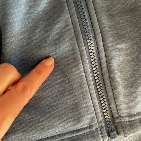 Columbia girls size small jacket - Picture 9 of 9